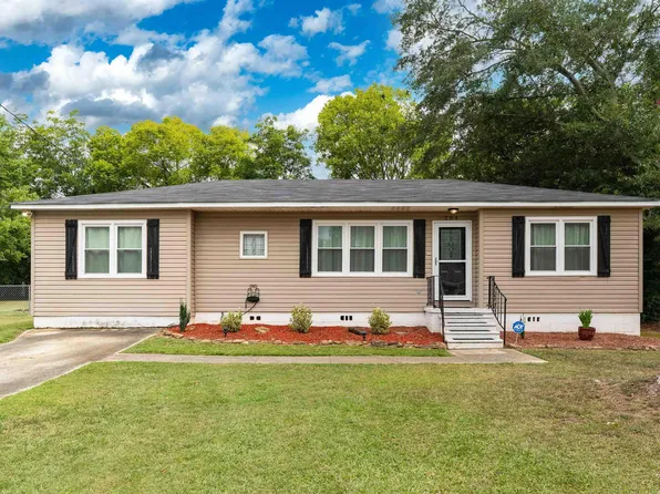 204 Marshall Dr, Gardendale, AL 35071