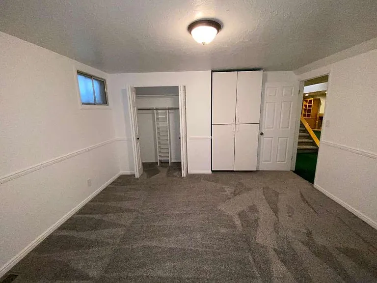 1093 Lamplighter Dr — Photo 12