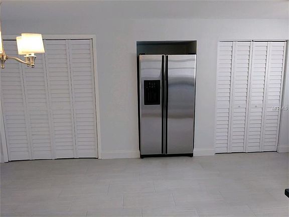 4th image of 209 Coleus Dr