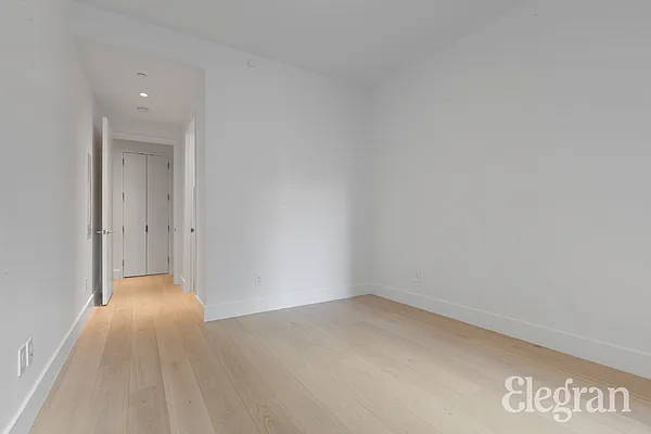 Rented by (Legacy) Elegran | media 42