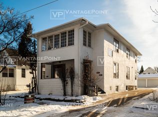 871 1/2 Division St, Green Bay, WI 54303