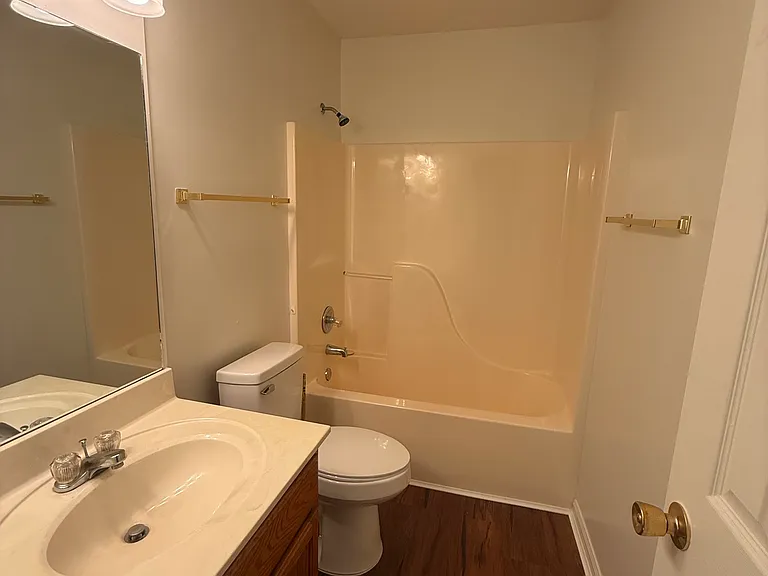 9 Annondale Cv — Photo 7