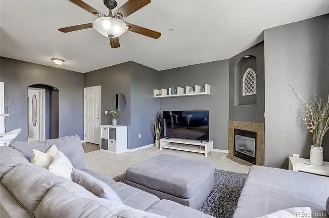 2 bed, 1232 sqft, $2,100 — Photo 3