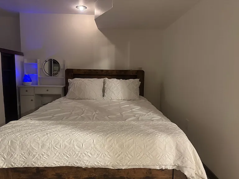 585 Crescent Ave — Photo 6