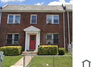 121 19th St NE APT 4, Washington, DC 20002