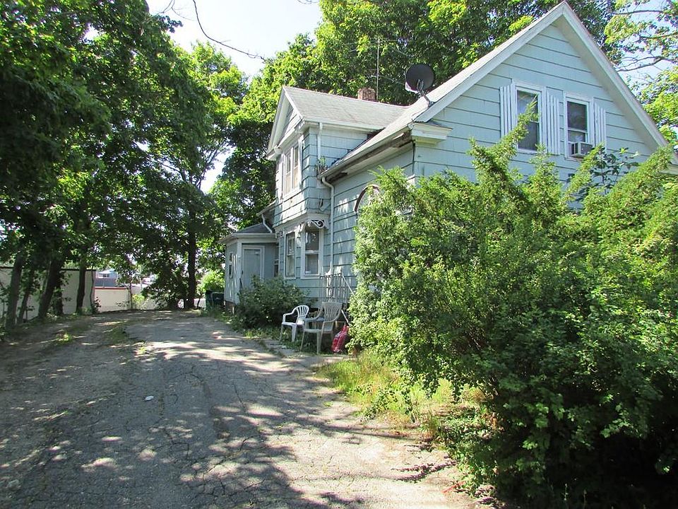 2nd image of 54 Highland Ave