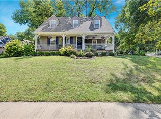 6811 Rockhill Rd, Kansas City, MO 64131