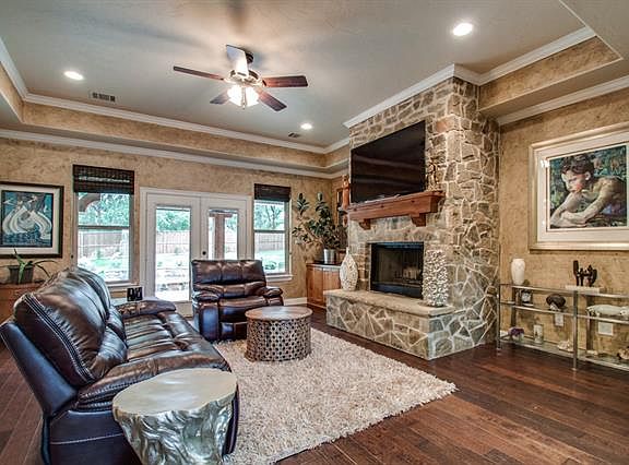 4th image of 2237 Lake Coves Dr
