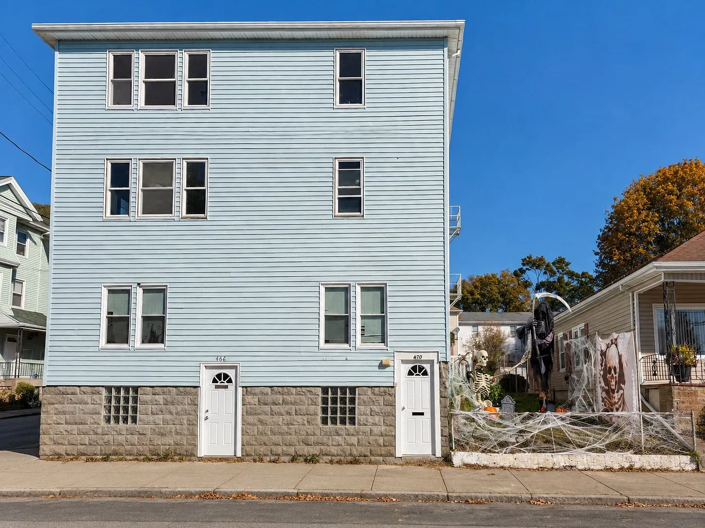 2 bed, 1.0 bath, 653 sqft, $1,600 — Photo 3