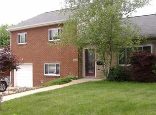 1611 2nd St, Natrona Heights, PA