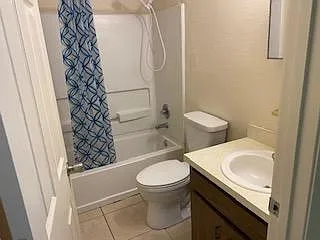 869 Schoolhouse Rd — Photo 2