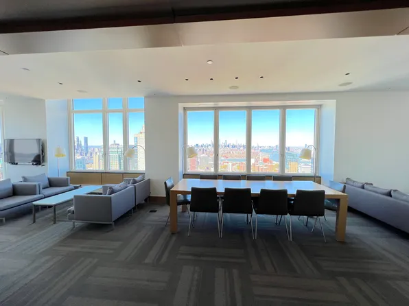 388 Bridge Street image 16 of 20