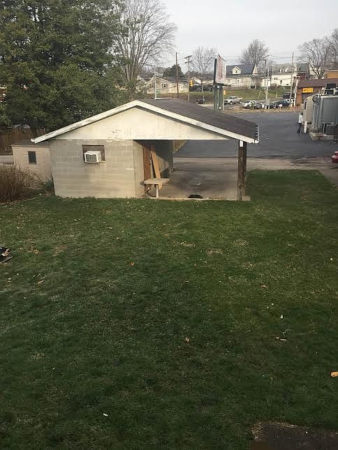 1st image of 2715 Bird St