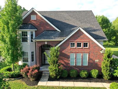 824 Glen Meadows Dr, South Lyon, MI, 48178
