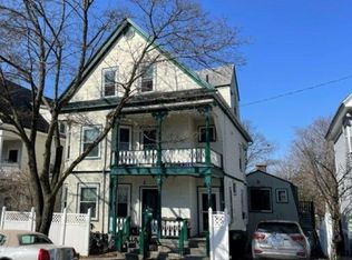 98 Ashland St, Manchester, NH 03104