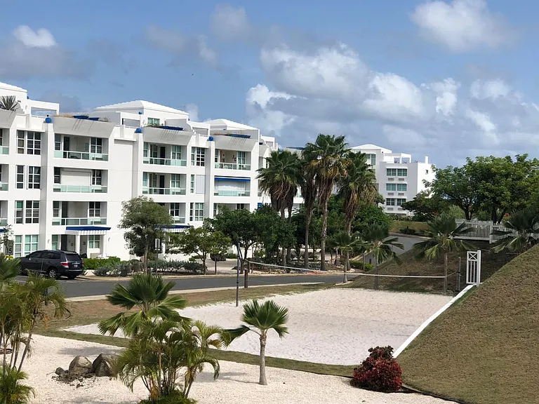 200 Condominium The Ocean Club At Seven Seas Ctr #201 — Photo 4