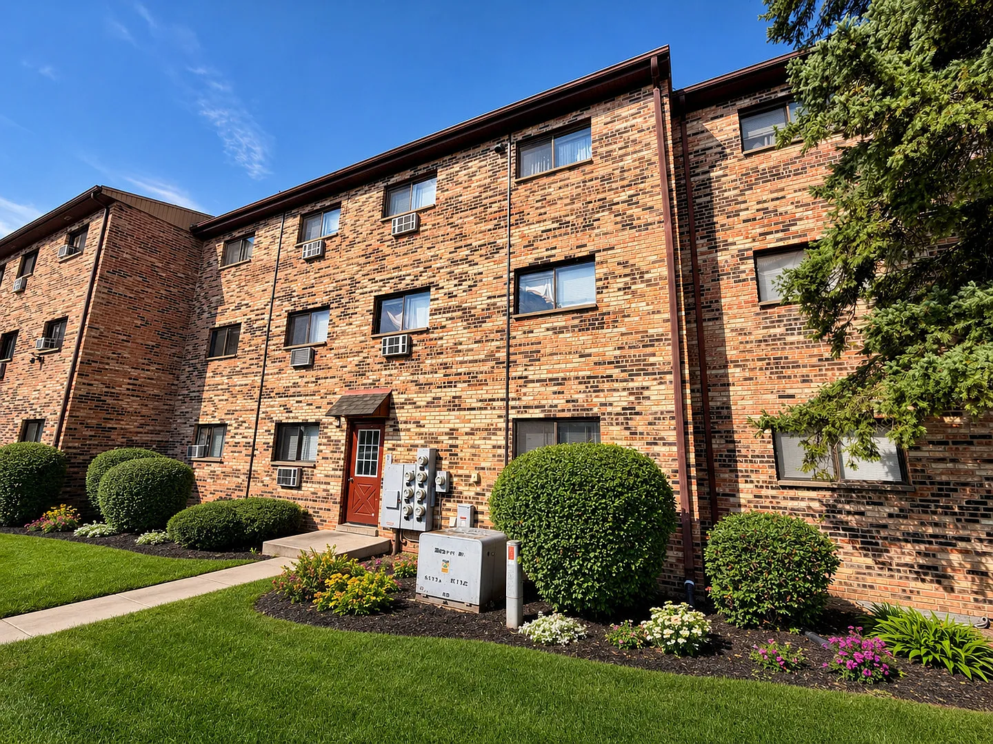 1 bed, 900 sqft, $1,395 — Photo 2