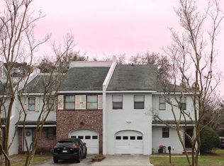 1 Poets Cor #16, Charleston, SC 29412