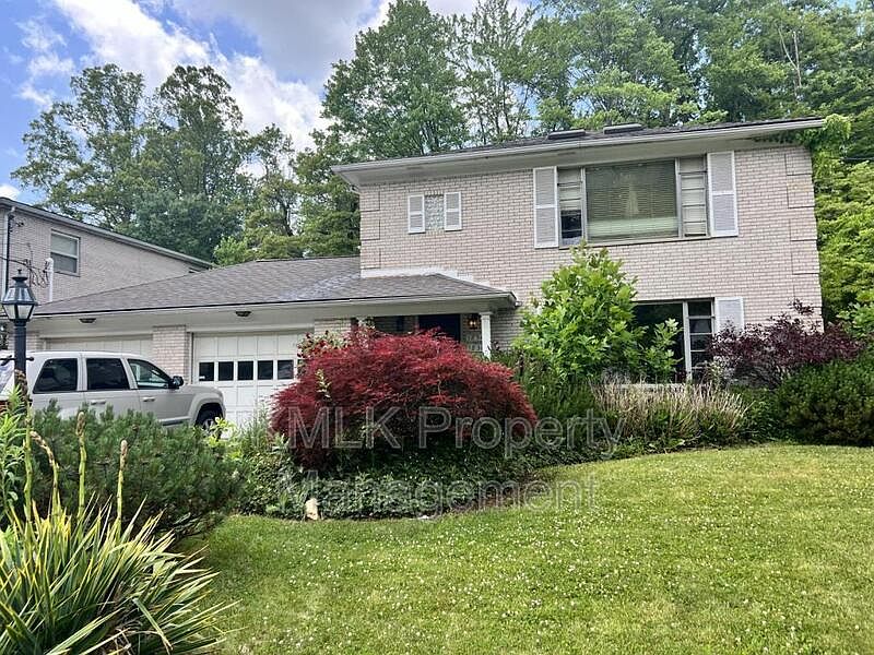 1836 Cromwell Dr, Akron, OH 44313 Zillow