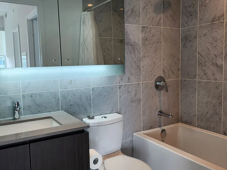 115 McMahon Dr #1205 — Photo 14