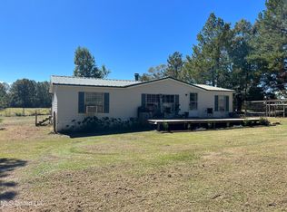 95 Tom Chance Rd, Poplarville, MS 39470
