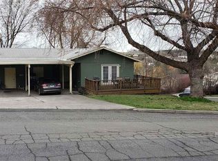 527/529 N Howard St, Moscow, ID 83843