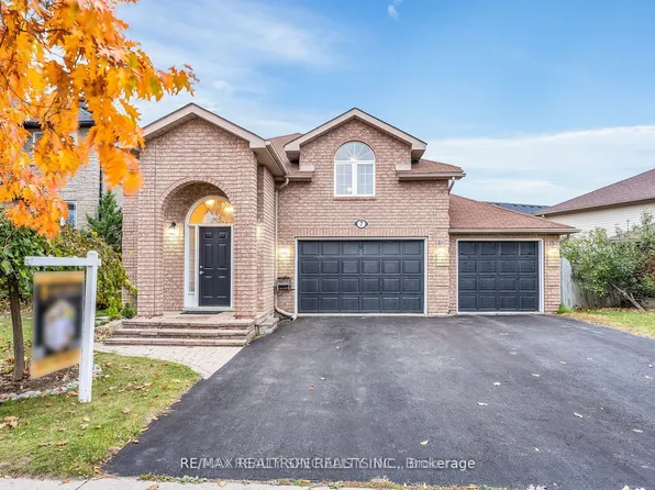 7 Margaret Dr, Barrie, ON L4M 6Y7