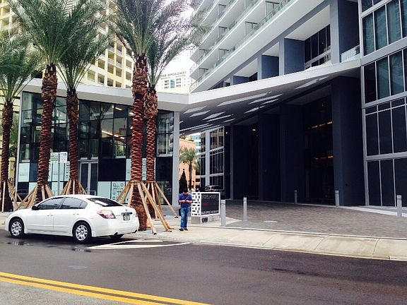 4th image of 1300 Brickell Bay Dr #4304
