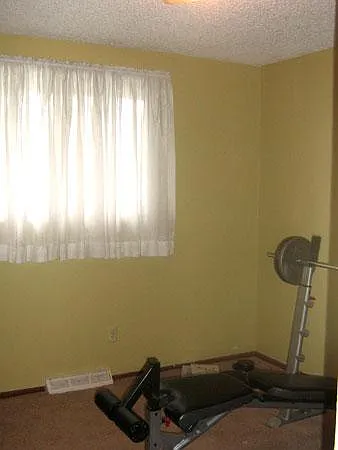 820 W 30th St — Photo 11