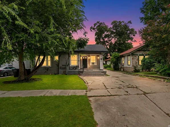 1311 W French Pl, San Antonio, TX 78201