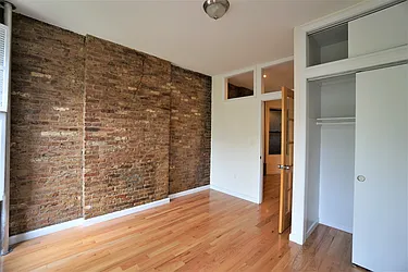 Rented by Best Apartments North Inc