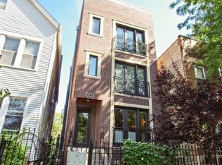 1651 N Artesian Ave APT 2, Chicago, IL 60647