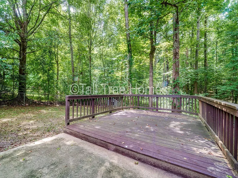 15 Peachtree Way — Photo 15