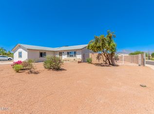 1445 S Ironwood Dr, Apache Junction, AZ 85120