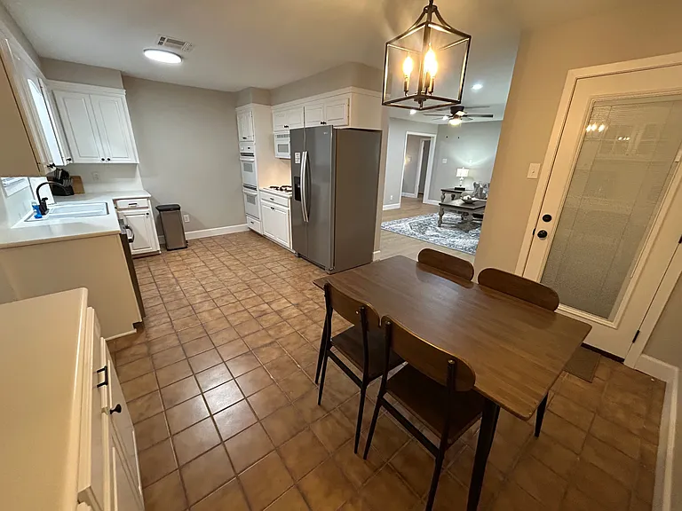 1503 Glenmar Ave — Photo 3