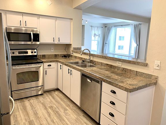 4th image of 13301 SE 79th Pl Unit C313