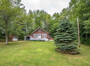 55 Simonds Rd, Lunenburg, VT 05906