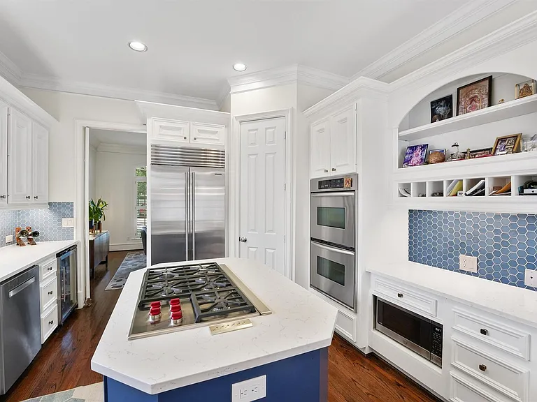 4127 Amherst St — Photo 13