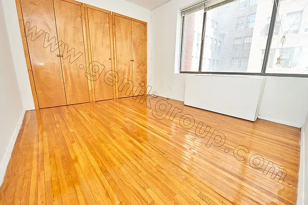 Rented by Genik Group Corp | media 9