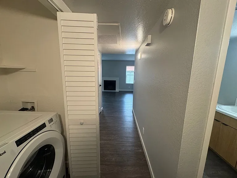 Corona Pointe Resort — Photo 148