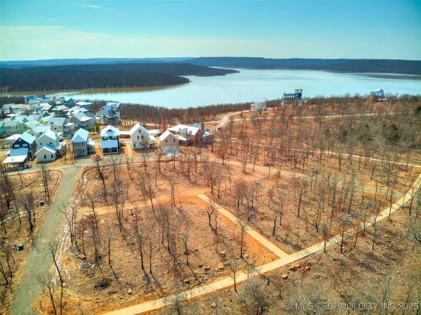 100 Brookside Dr, Eufaula, OK 74432