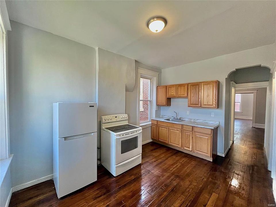1st image of 3010-3012 Texas Ave Floor 2