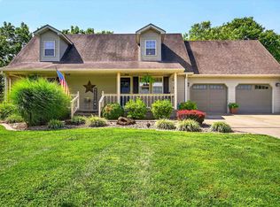 311 E Parkwood Ave, Orleans, IN 47452