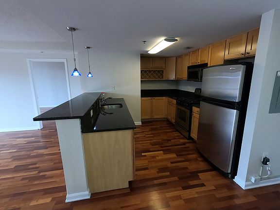3rd image of 700 1st St APT 5G