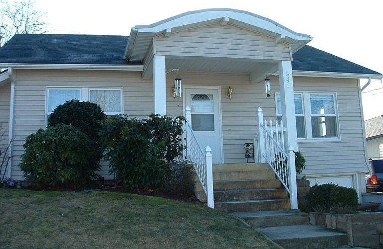 Welcome to 942 McKinley Rd.