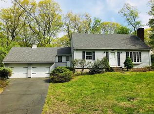 23 Buttercup Ln, Shelton, CT 06484