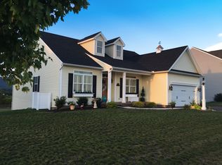 117 Allegheny Ln, Carlisle, PA 17013