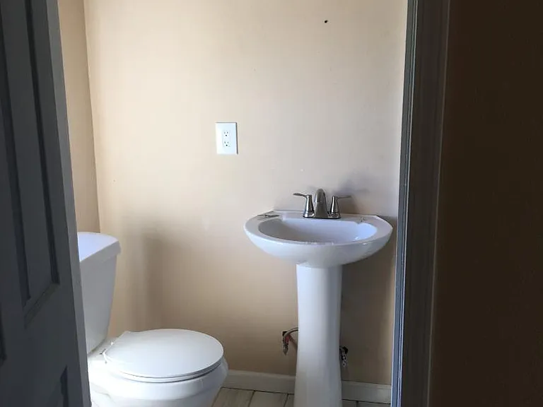 Unit Photo