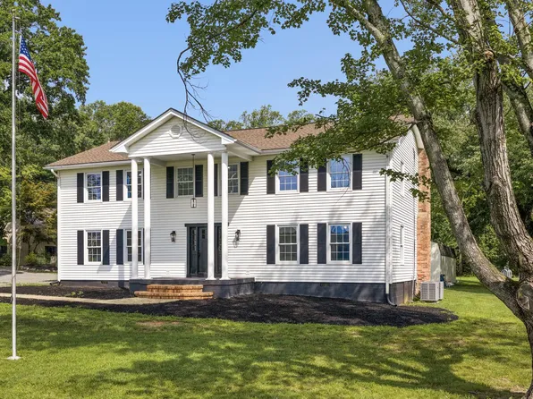 24333 Narrow Gauge Rd, Unionville, VA 22567