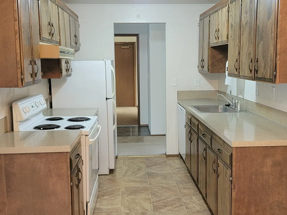 Walk-thru Kitchen